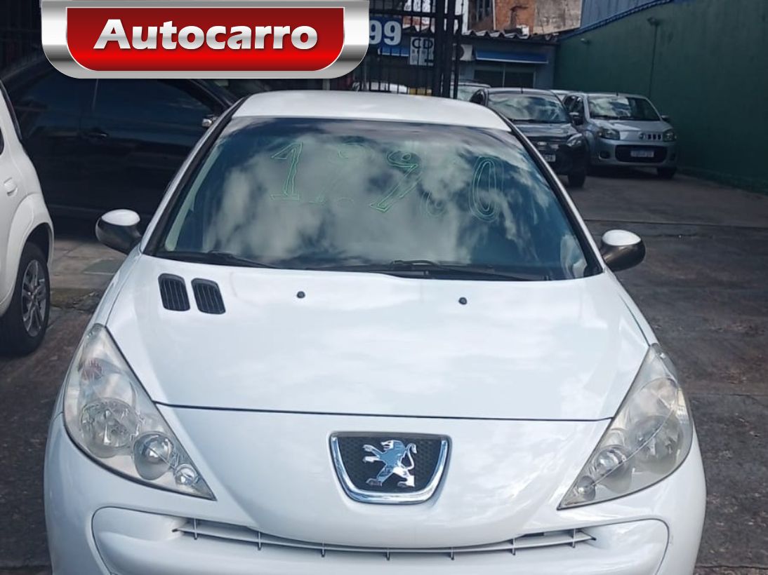 Peugeot 207 207 XR 1.4 Flex 8V 3p 2013