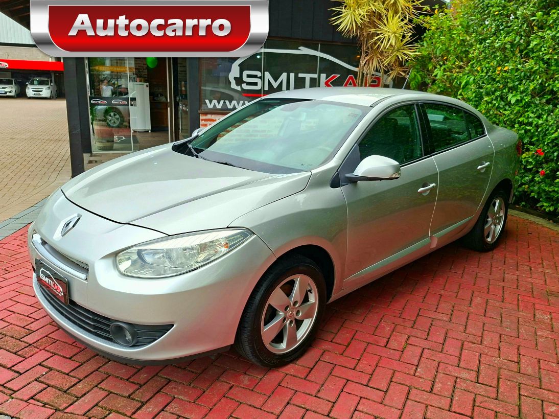 Renault Fluence 2.0 DYNAMIQUE 16V 2012