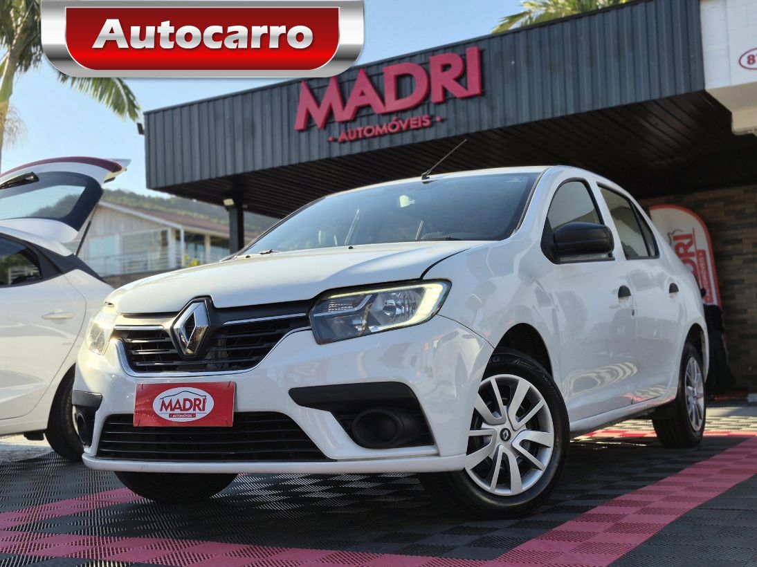 RENAULT