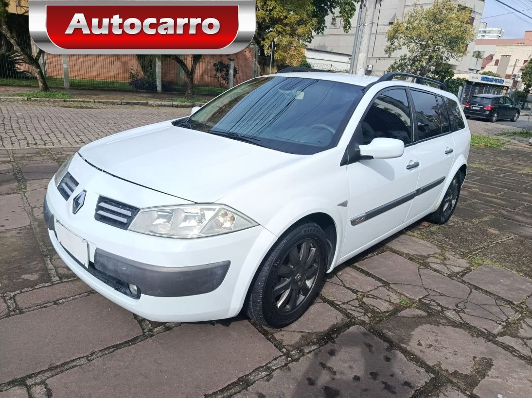 RENAULT