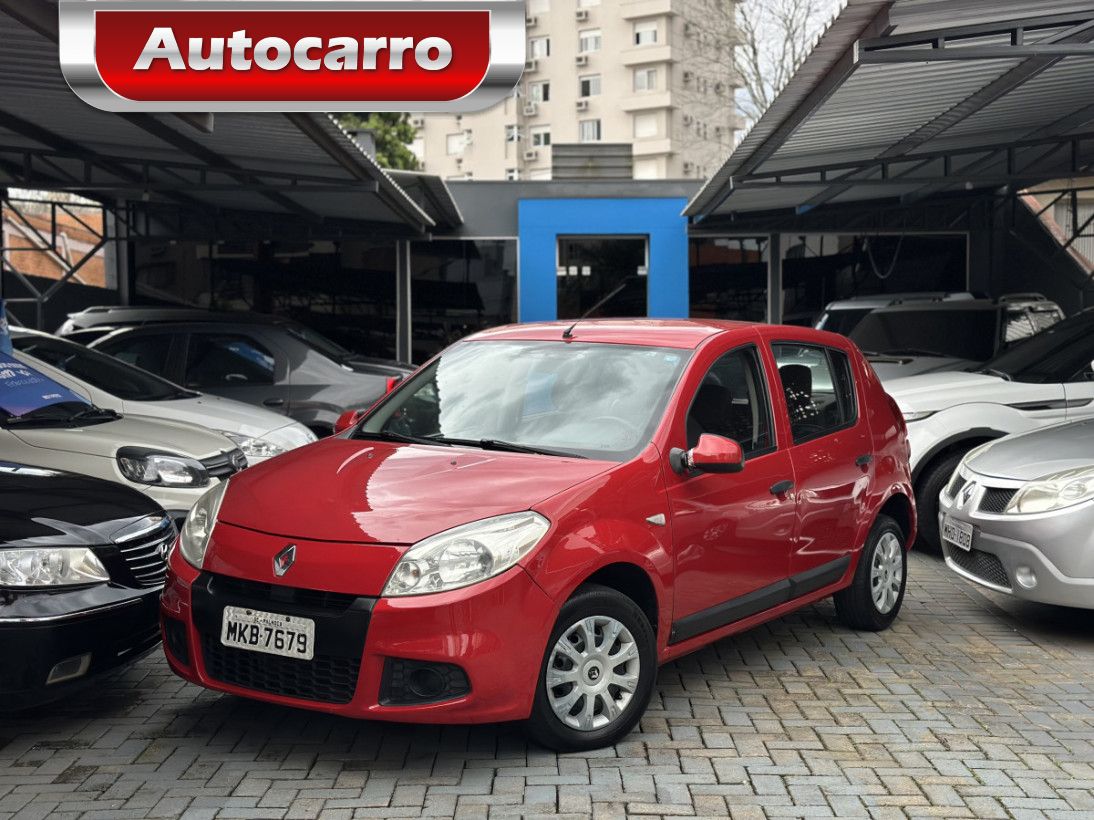 RENAULT