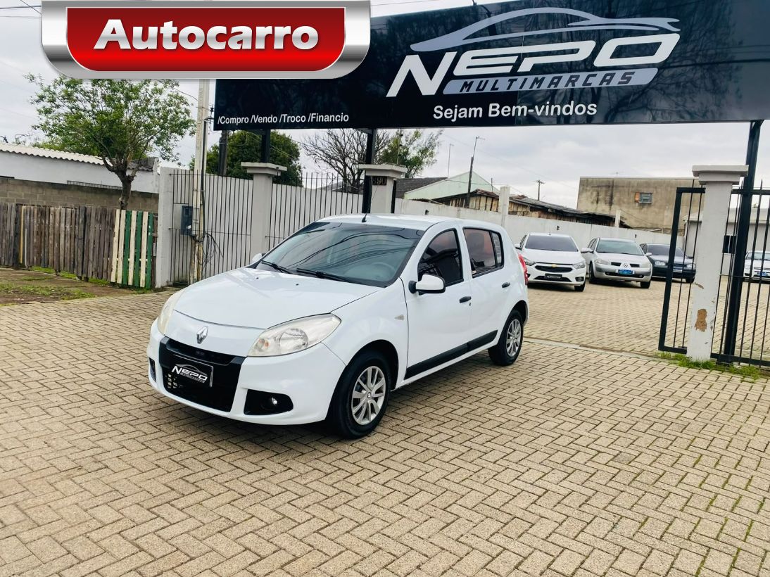 RENAULT