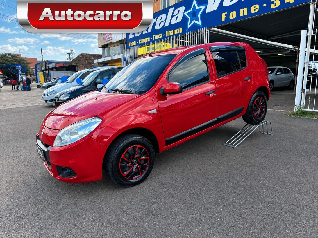 RENAULT