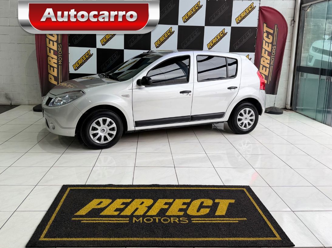 Renault Sandero SANDERO Authentique Hi-Flex 1.0 16V 5p 2010