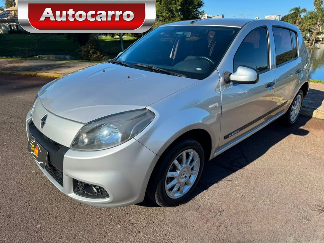 RENAULT