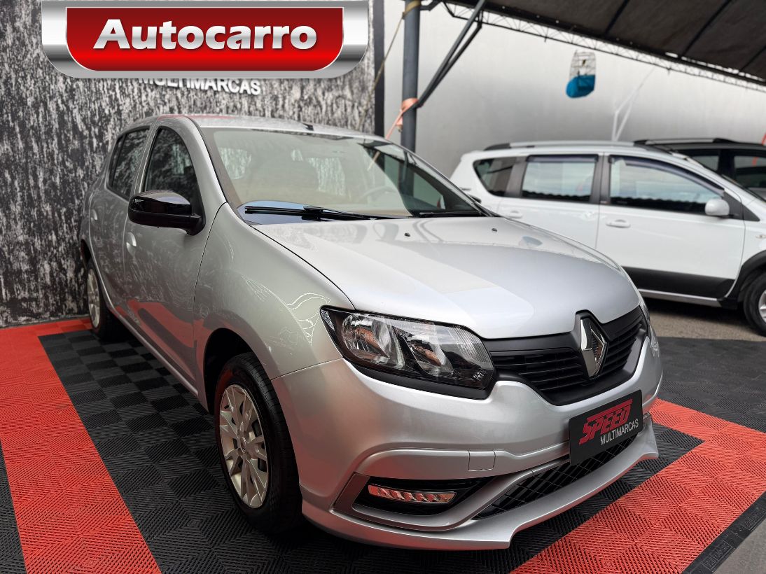 RENAULT