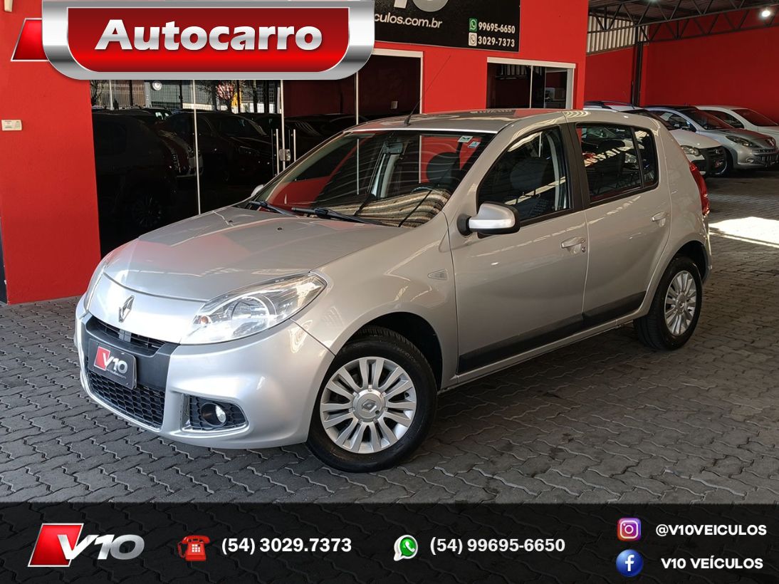 RENAULT