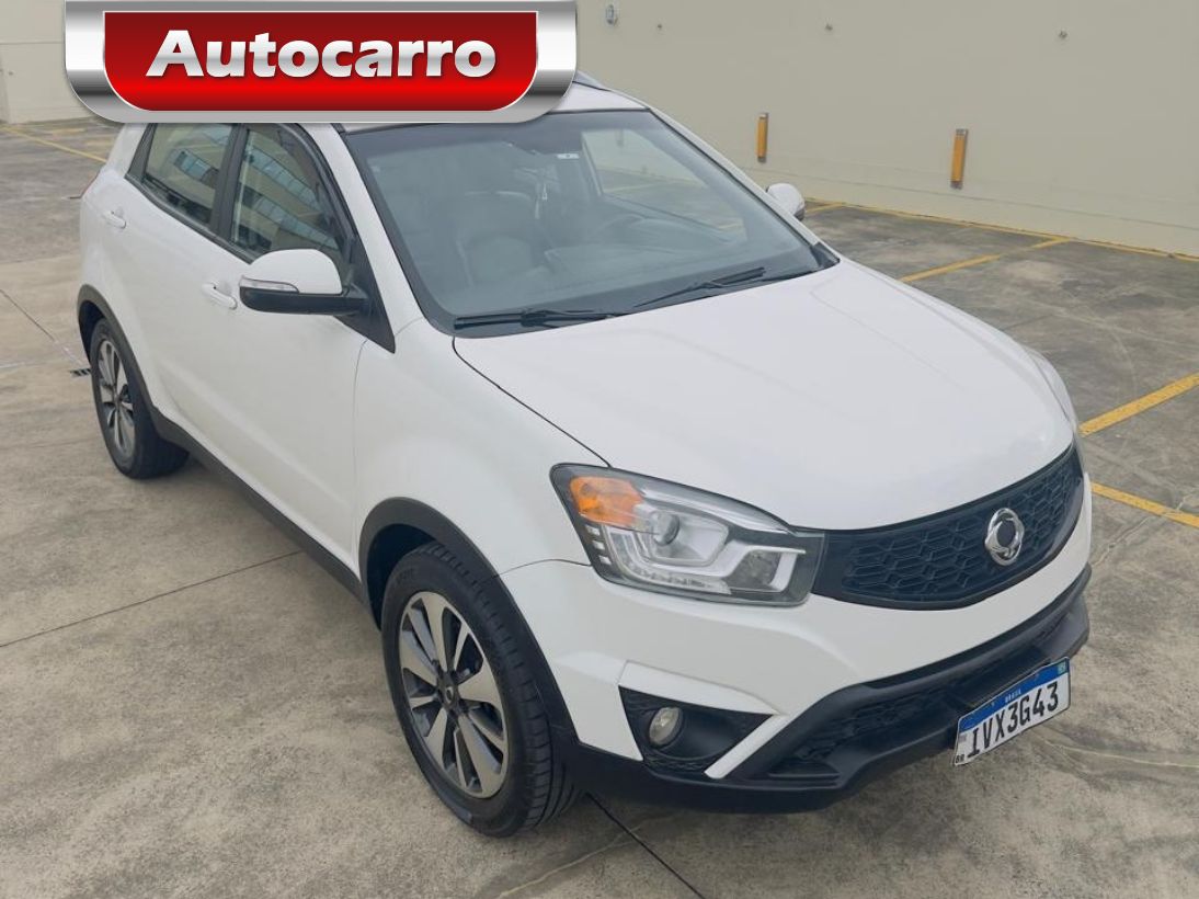 Ssangyong Korando GLS 4X4 2.0 16V TB XDI AT 2015