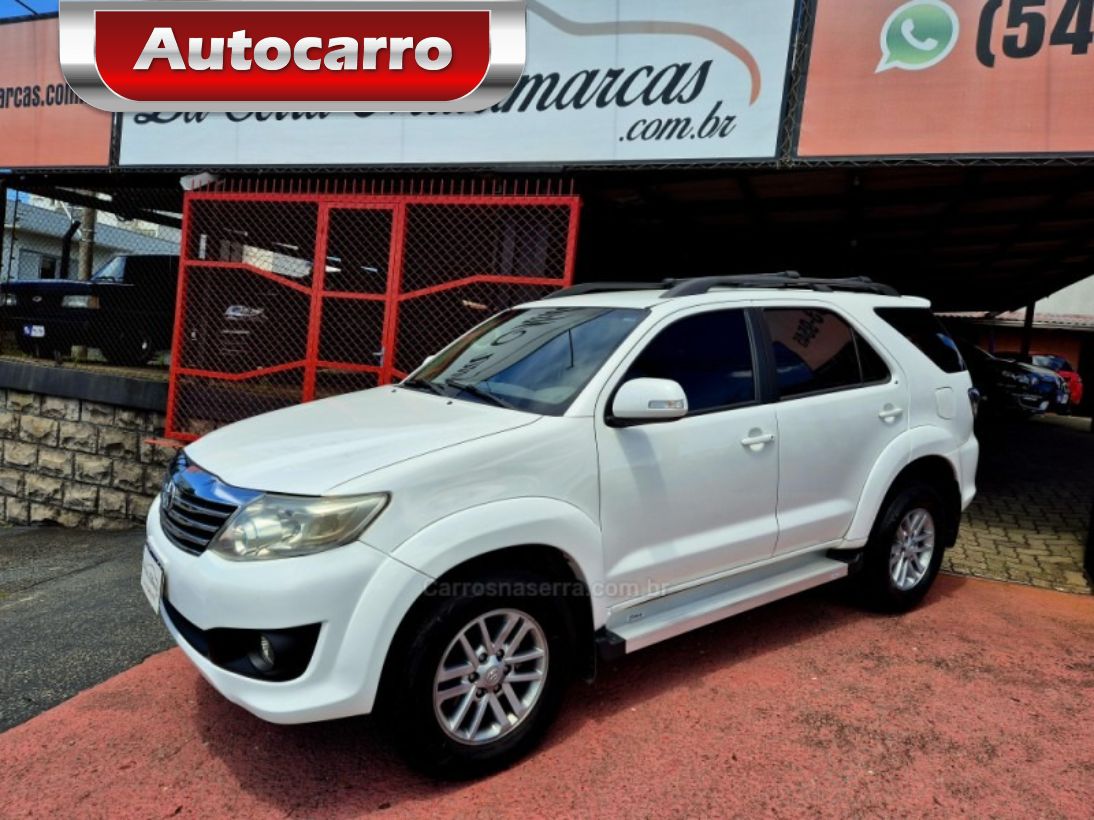 Toyota Hilux Hilux CD SRV 4x2 2.7 Flex 16V Aut. 2013