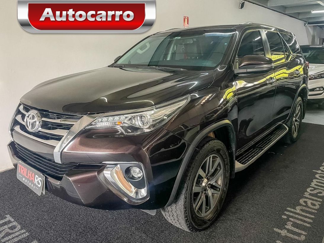 Toyota Hilux Sw4 Hilux SW4 SRX 4x4 2.8 TDI 16V Dies. Aut. 2019