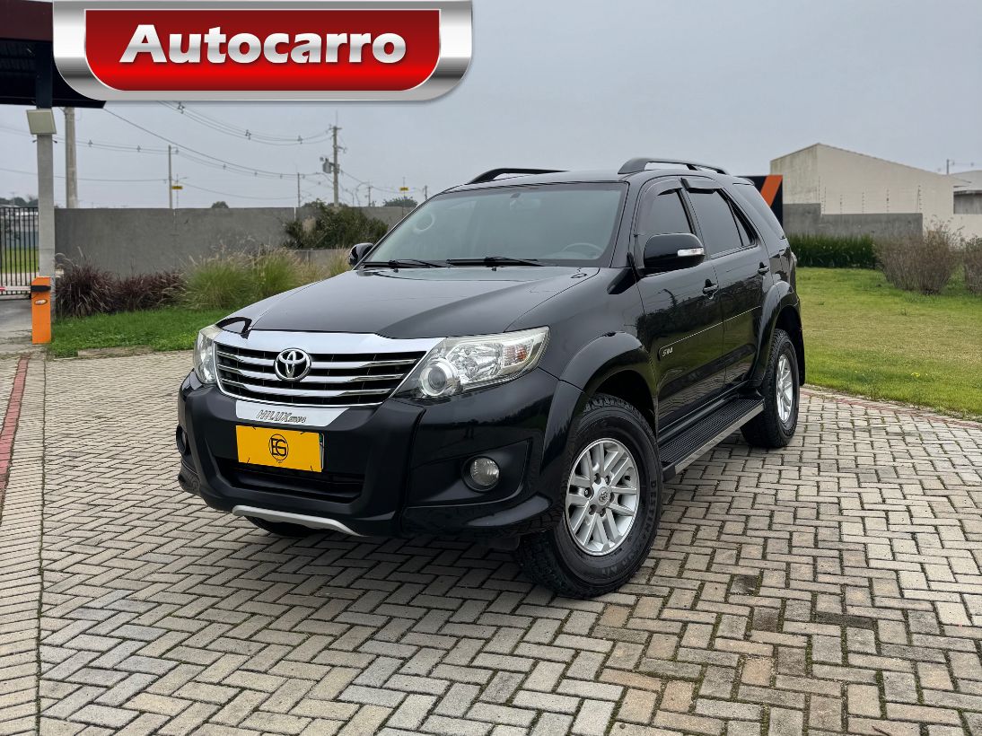 Toyota Hilux Sw4 Hilux SW4 SR 4x2 2.7/ 2.7 Flex 16V Aut. 2014