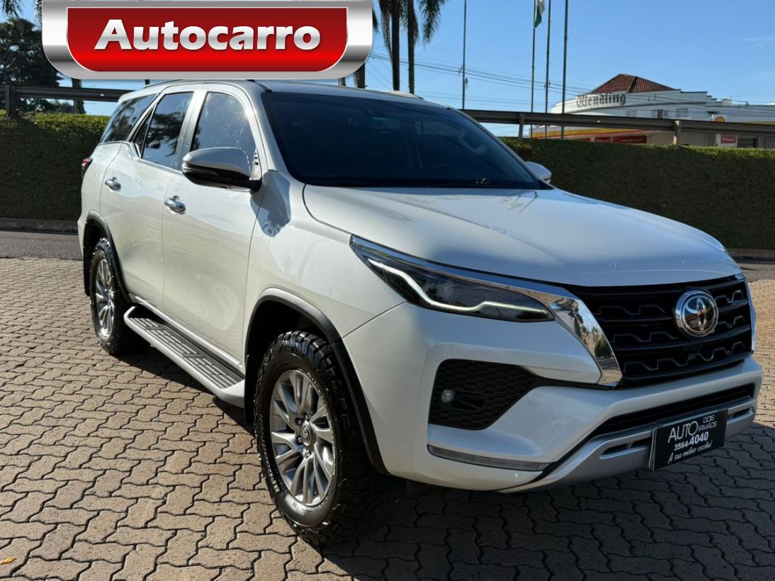 Toyota Hilux Sw4 Hilux SW4 SRX 4x4 2.8 TDI 16V Dies. Aut. 2021