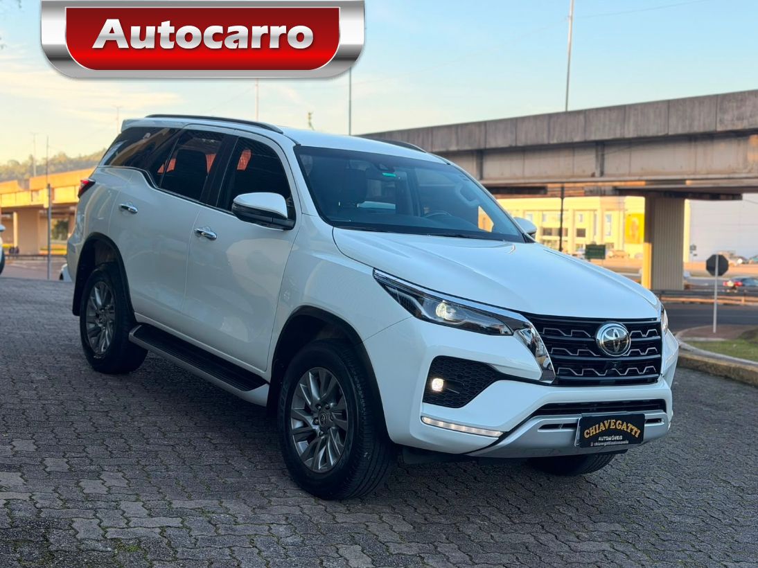 Toyota Hilux Sw4 Hilux SW4 SRX 4x4 2.8 TDI 16V Dies. Aut. 2022