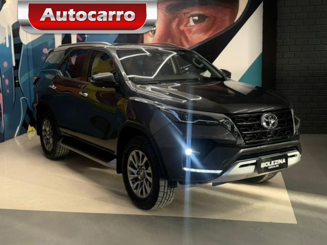 Toyota Hilux Sw4 Hilux SW4 SRX 4x4 2.8 TDI 16V Dies. Aut. 2022