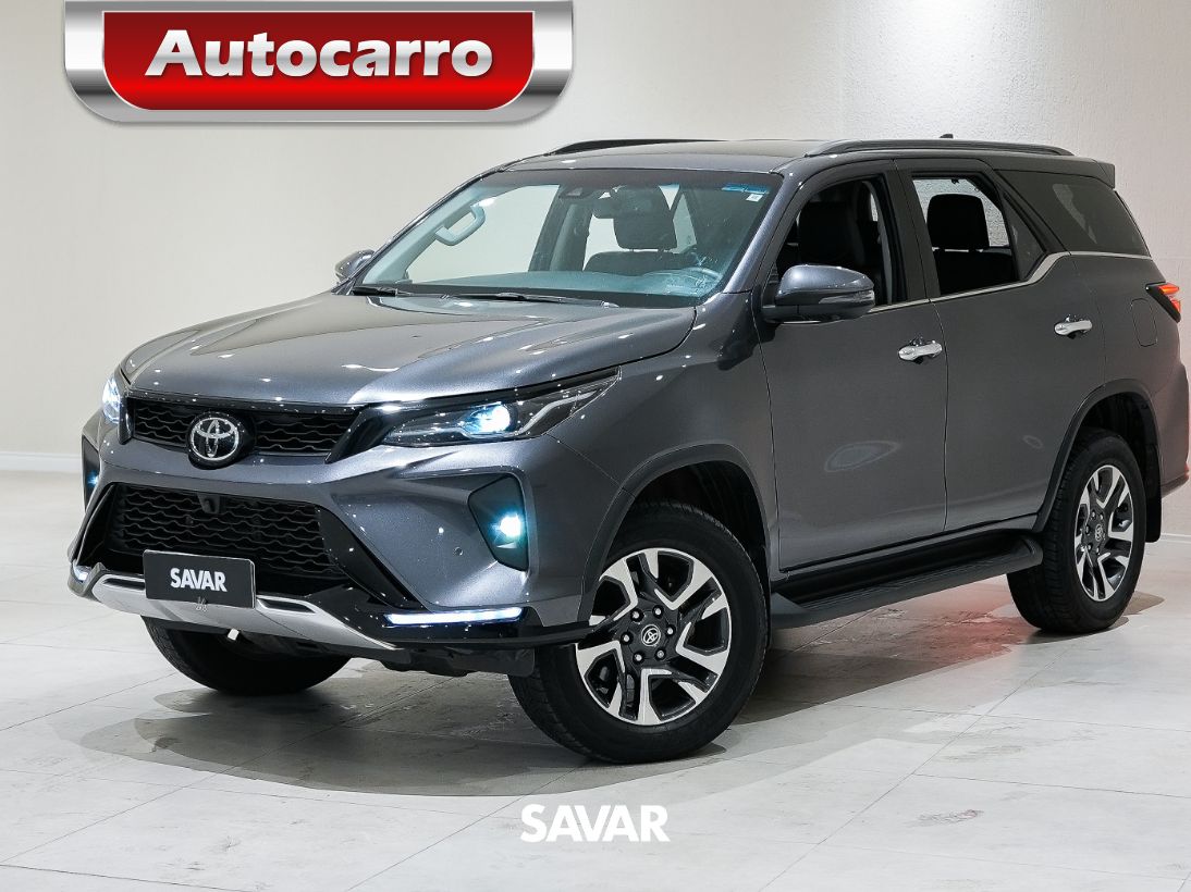 Toyota Hilux Sw4 Hilux SW4 SRX Plat. 4x4 2.8 TB Die. Aut. 2024