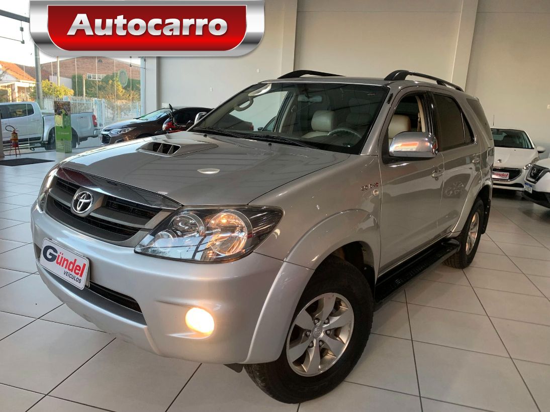 Toyota Hilux Sw4 3.0 SRV 4X4 7 LUGARES 16V TURBO INTERCOOLER DIESEL 4P AUTOMÁTICO 2007