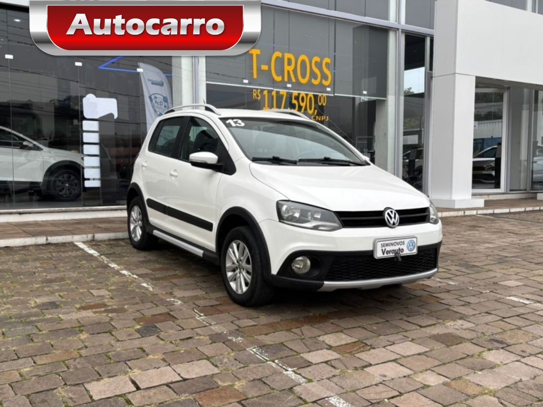 Volkswagen Crossfox CROSSFOX 1.6 Mi Total Flex 8V 5p 2013