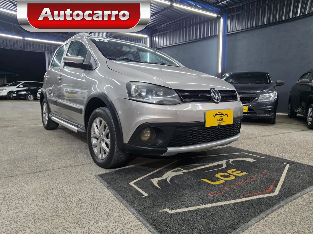 Volkswagen Crossfox CROSSFOX 1.6 Mi Total Flex 8V 5p 2013