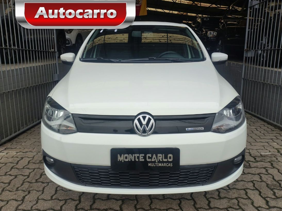 Volkswagen Fox Fox BLUEMOTION 1.0 Mi Total Flex 12V 3p 2014