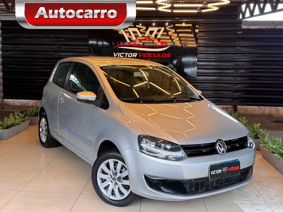 Volkswagen Fox Fox 1.0 Mi Total Flex 8V 3p 2011