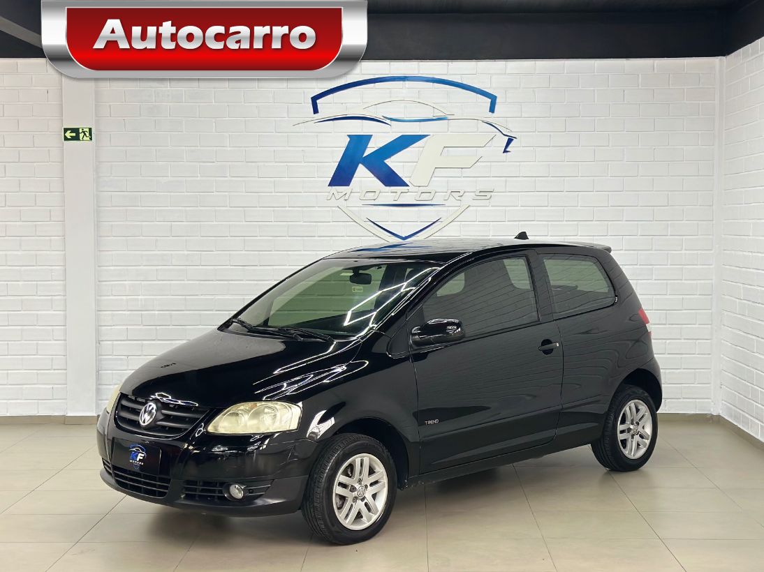 Volkswagen Fox PLUS 1.0 8V 2P 2010