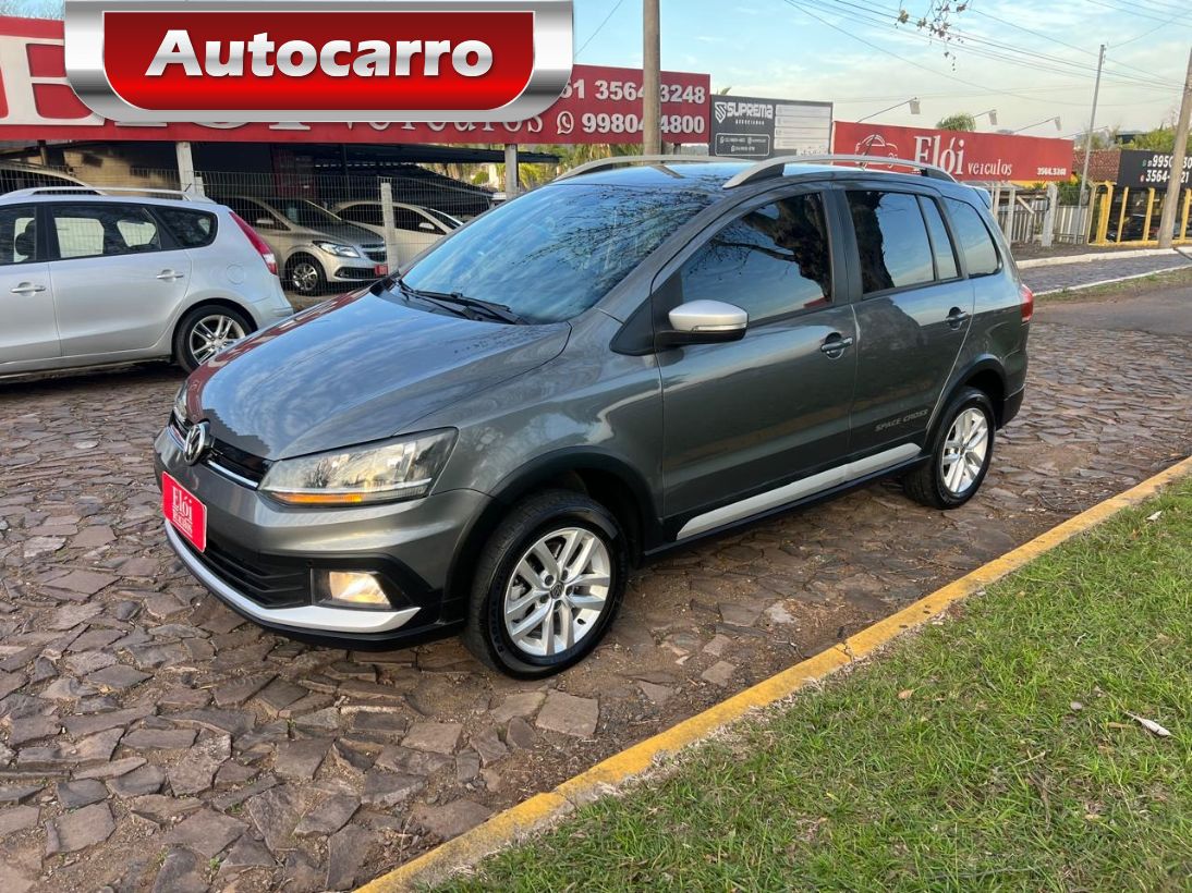 Volkswagen Space Cross 2015
