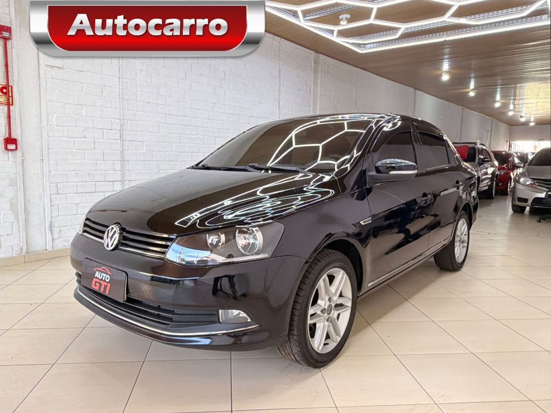 Volkswagen Voyage VOYAGE Evidence 1.6 Total Flex 8V 4p 2015