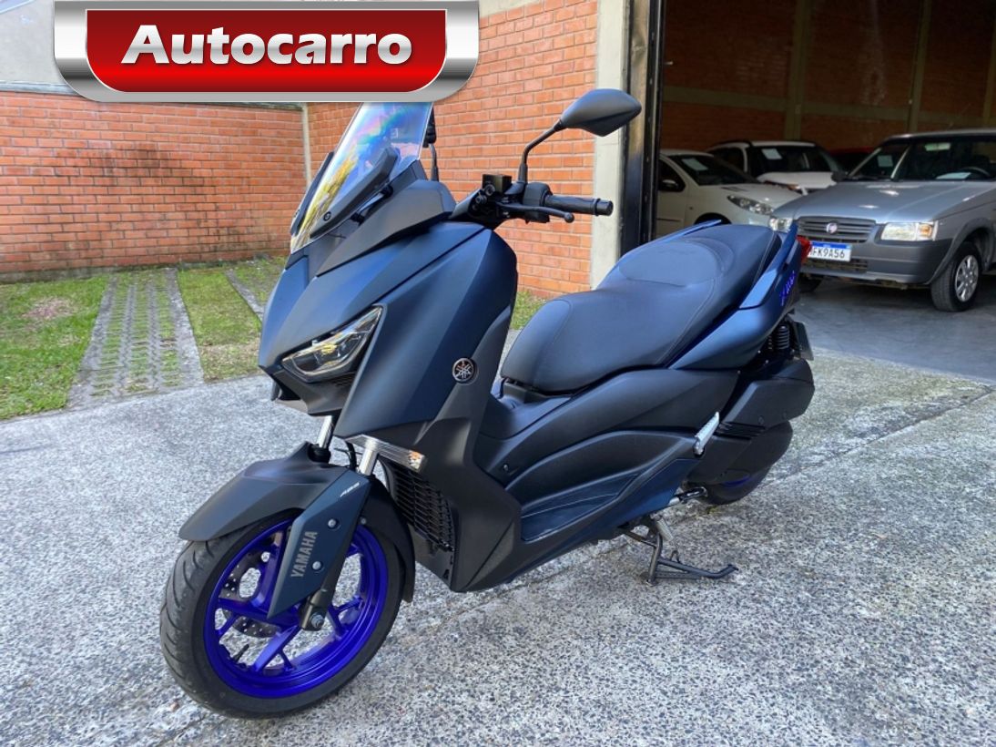 YAMAHA