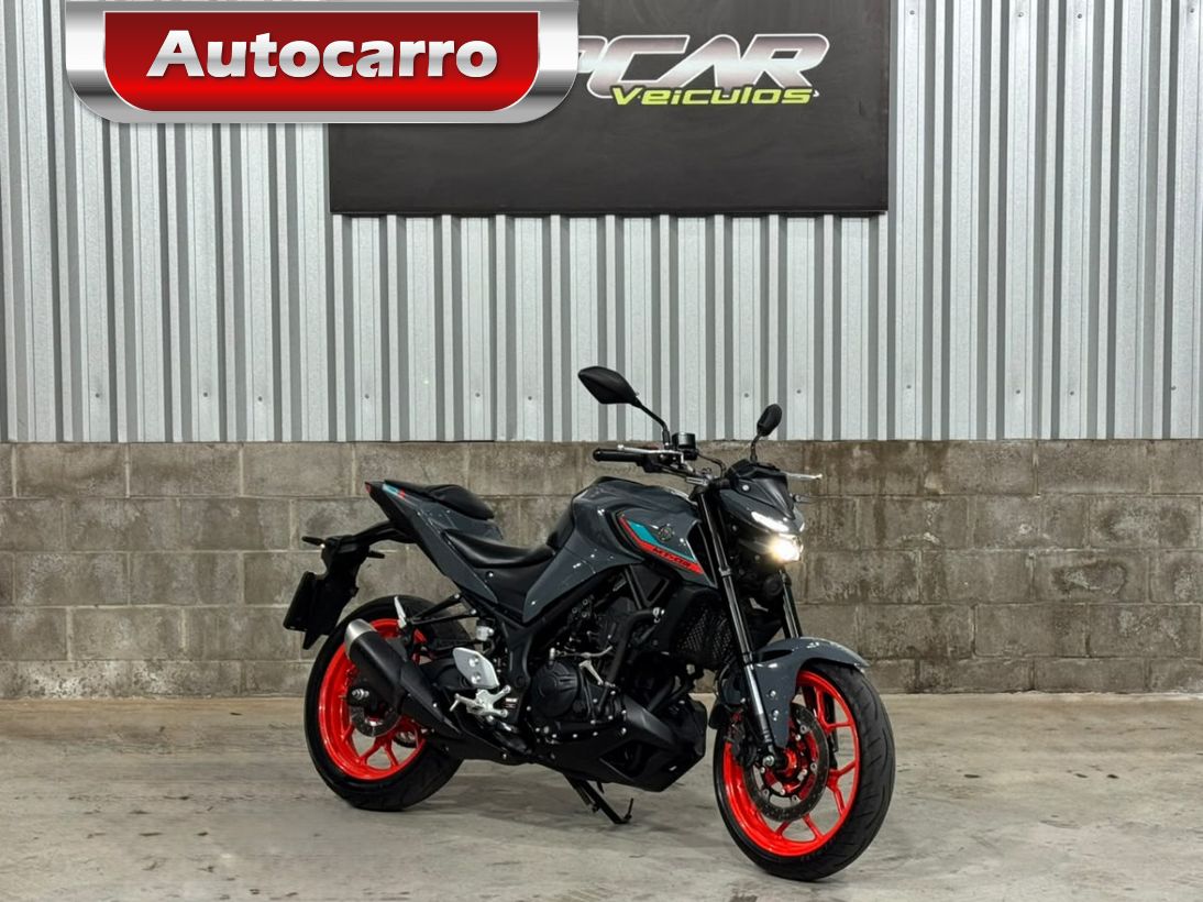 YAMAHA