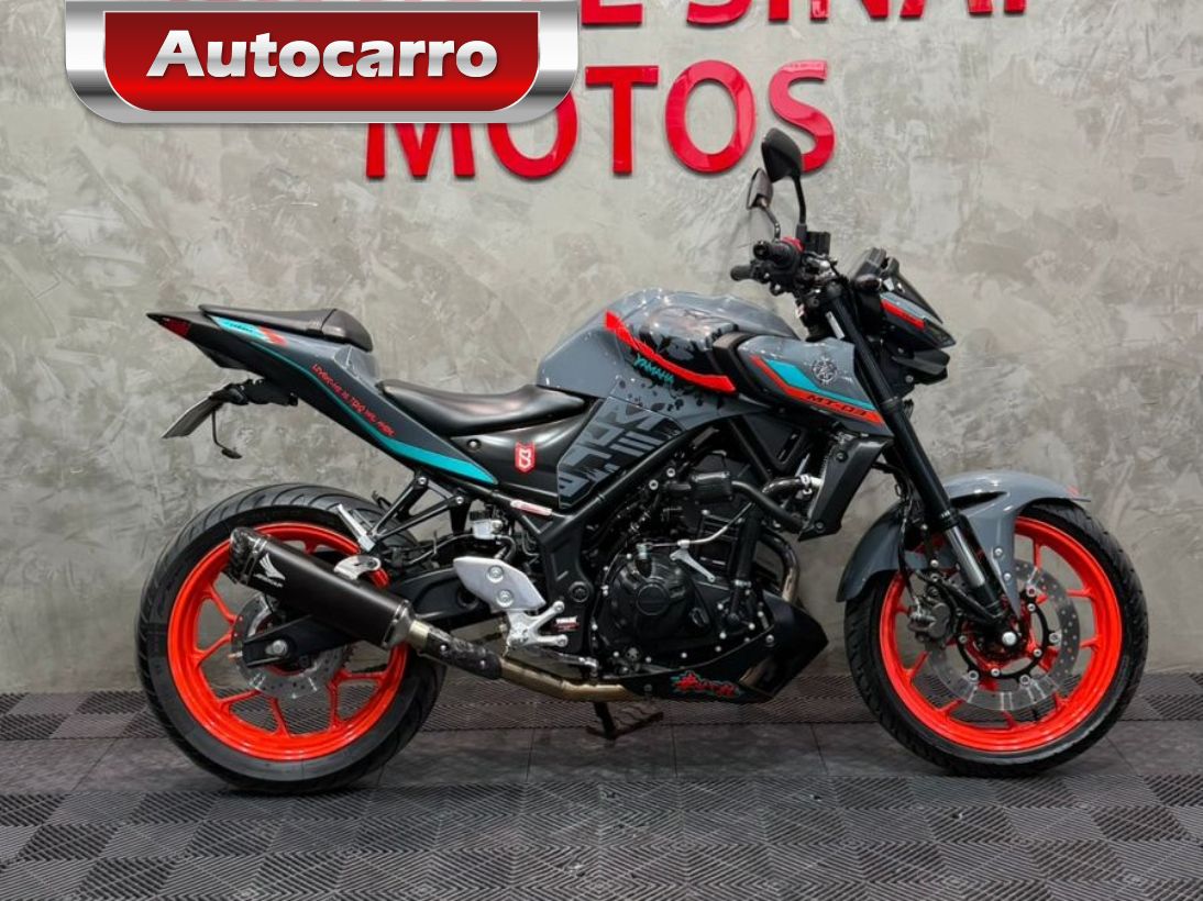 YAMAHA