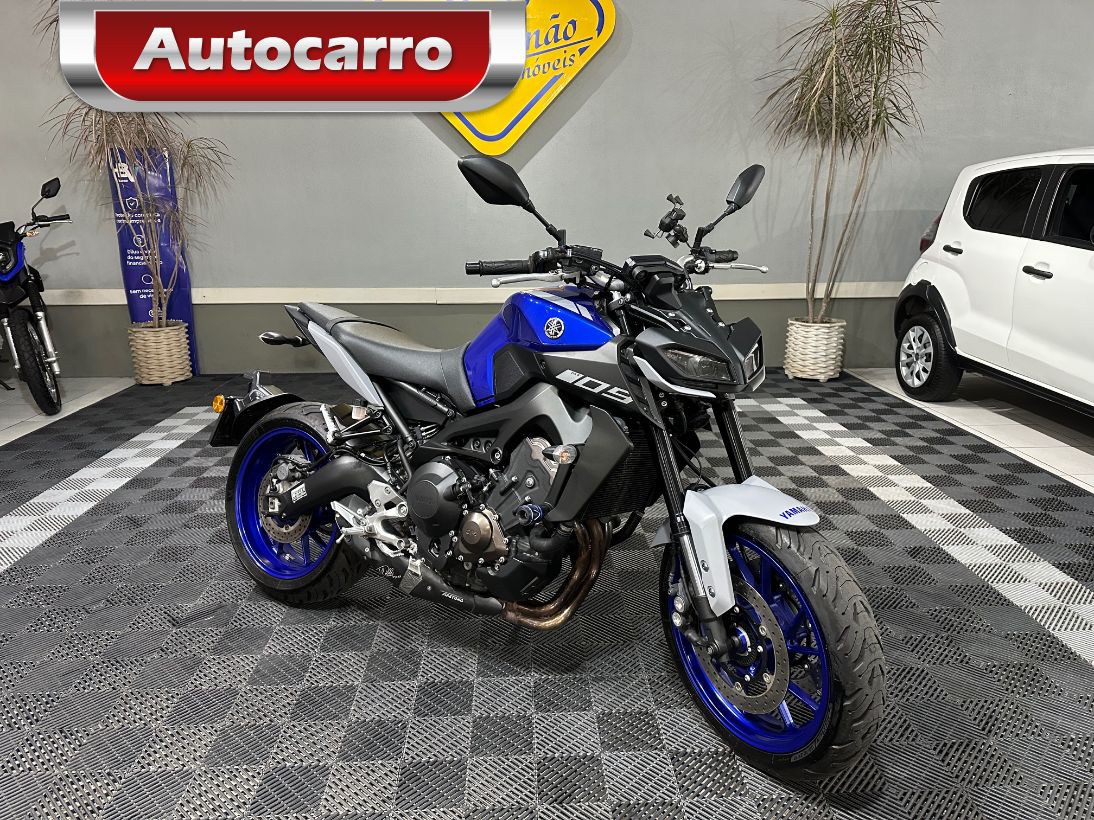 YAMAHA