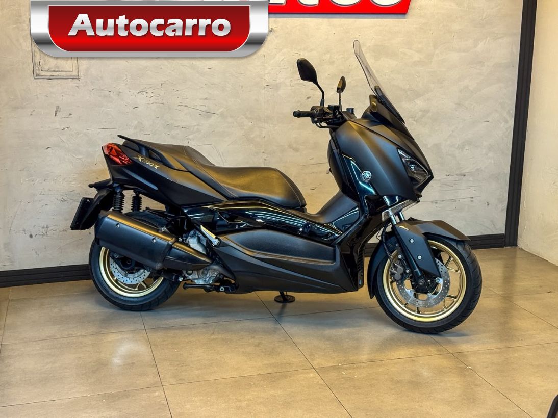 YAMAHA