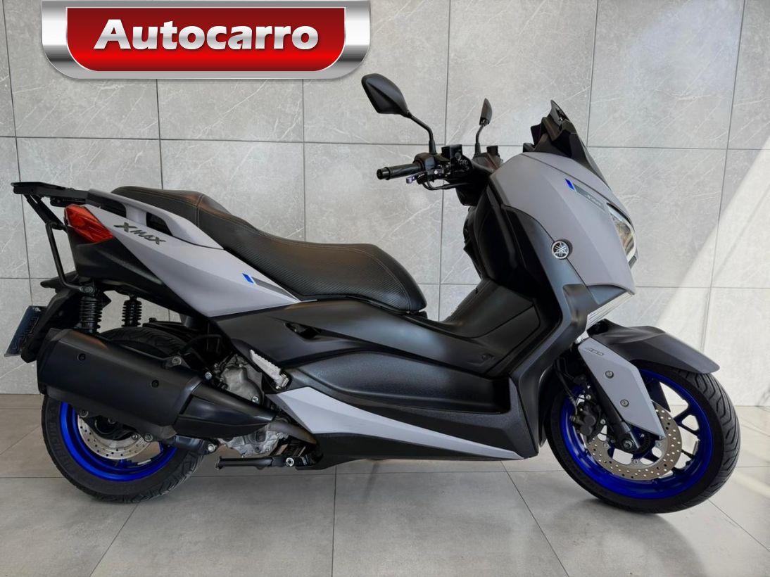 YAMAHA