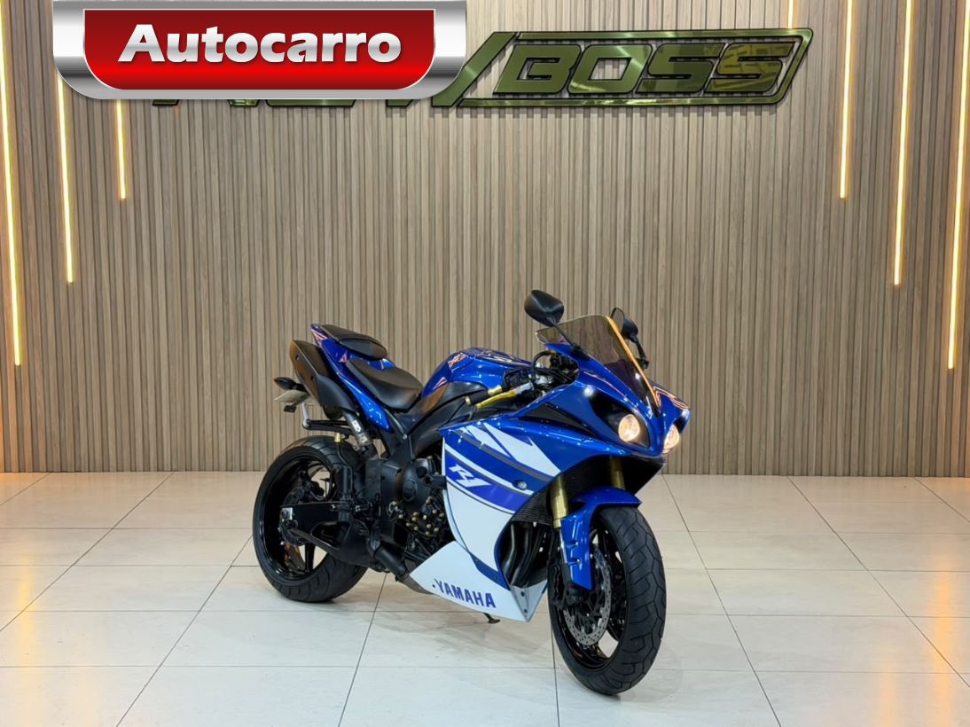 YAMAHA